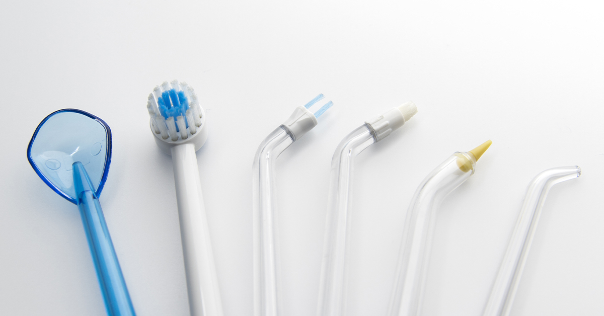 Marco Island Dentist Compares Flossing Versus Water Pik